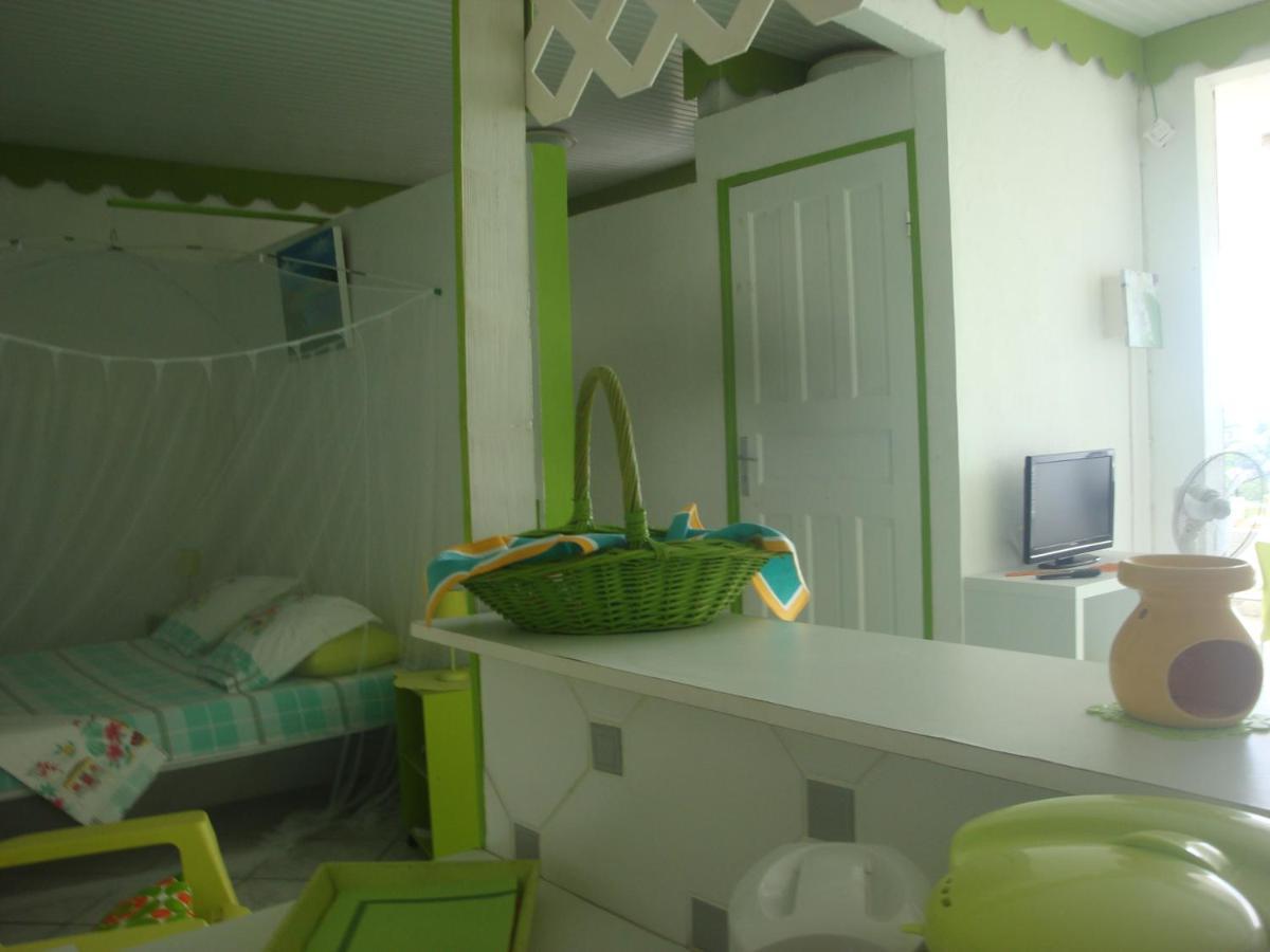 Escale Creole Apartment Terre-De-Haut Ngoại thất bức ảnh