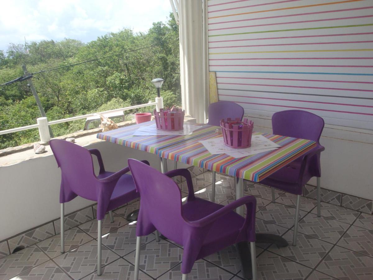 Escale Creole Apartment Terre-De-Haut Ngoại thất bức ảnh